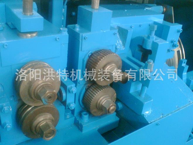 矯直切斷機 矯直切斷機